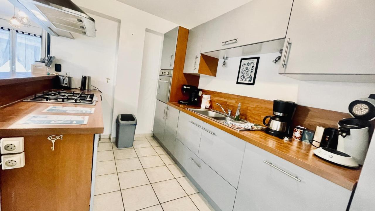 Maison Spacieuse A Deux Pas De La Plage Roscanvel Bagian luar foto